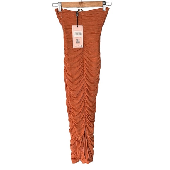 SOLD NWT Oh Polly Ruched Hardware Detail Strapless Midaxi Dress in Burnt Orange - Picture 5 of 12